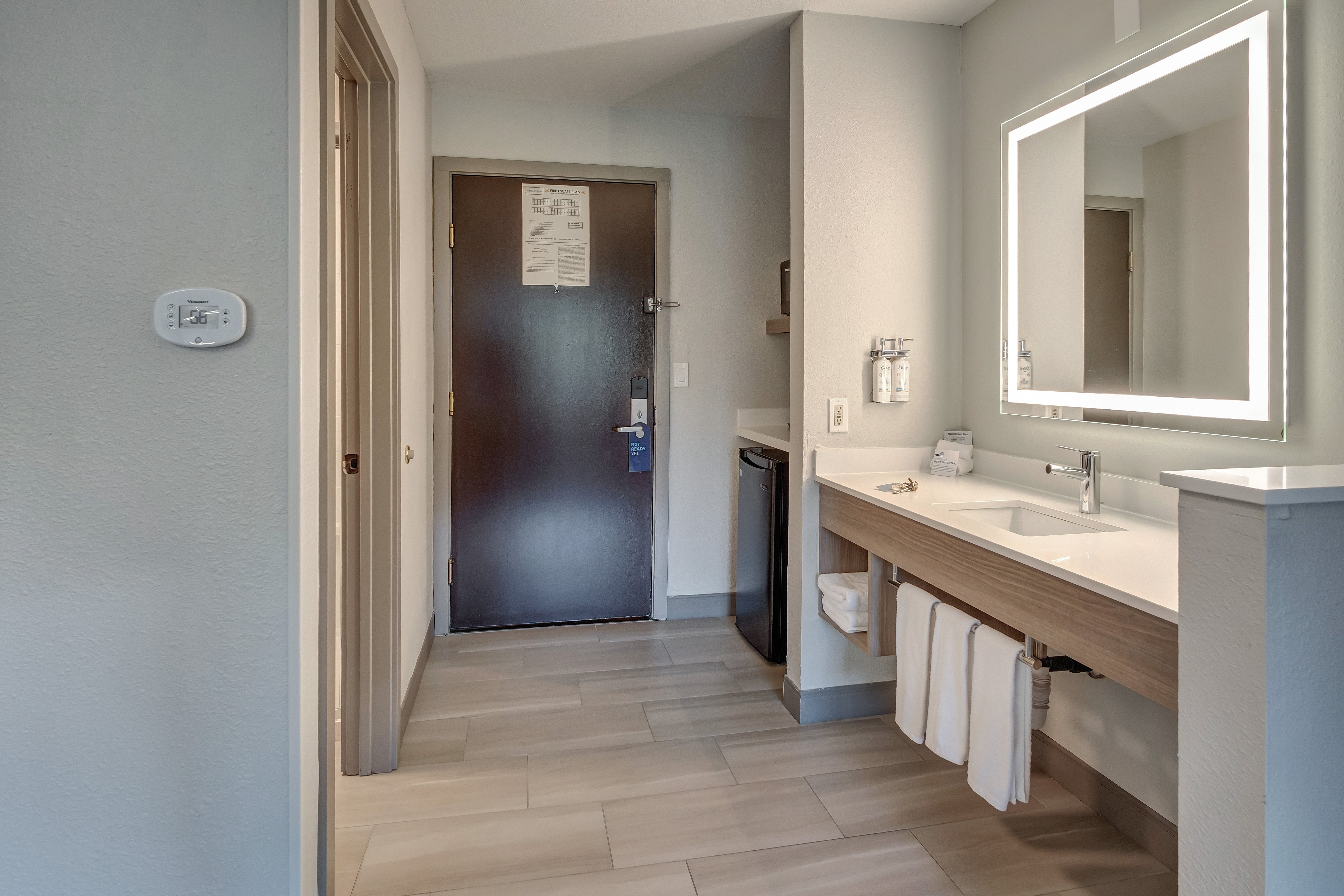 holiday inn express portland east troutdale an ihg hotel