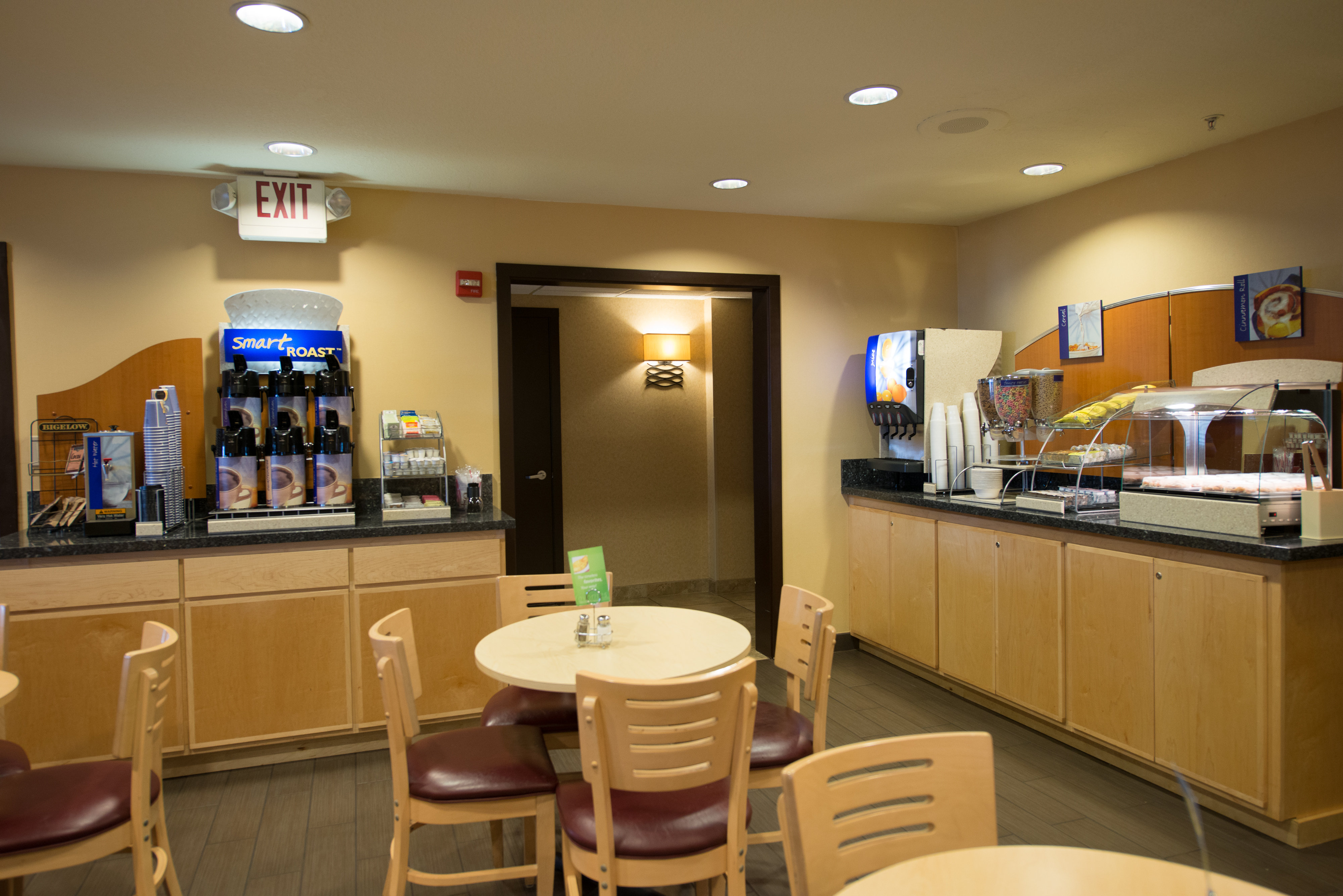 holiday inn express portland east troutdale an ihg hotel