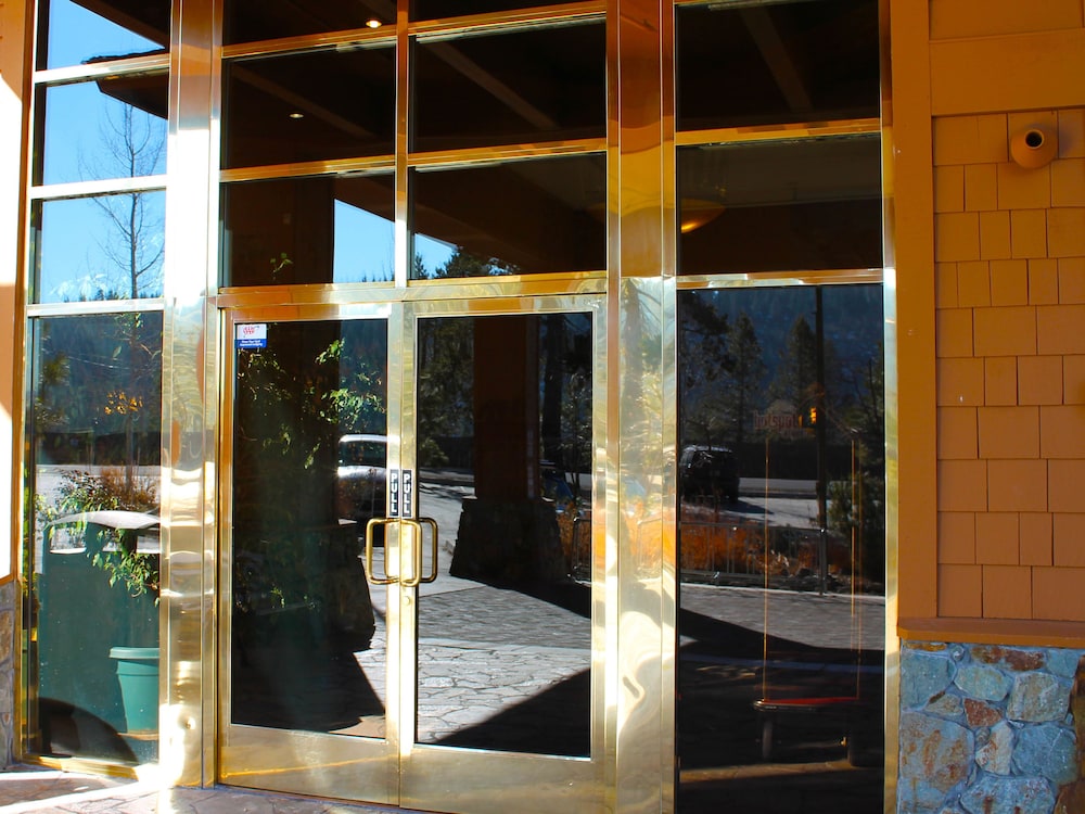 truckee donner lodge