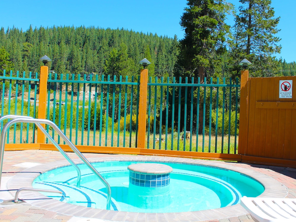 truckee donner lodge