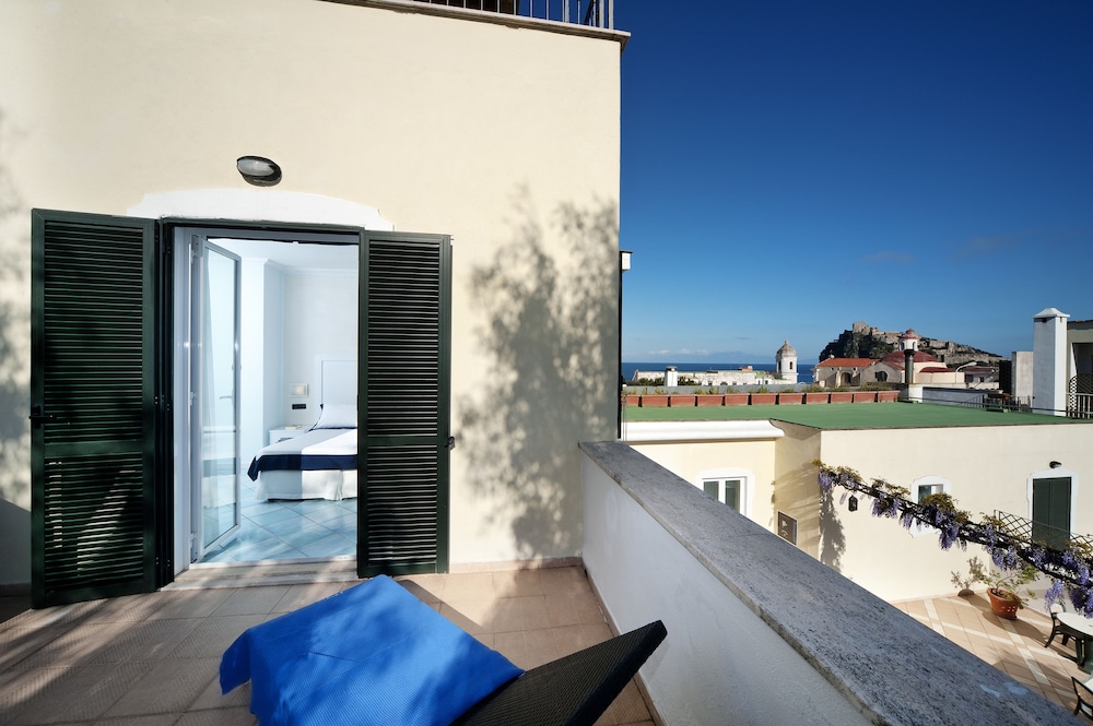 hotel villa durrueli resort and spa