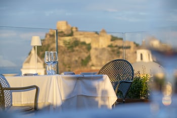 hotel villa durrueli resort and spa