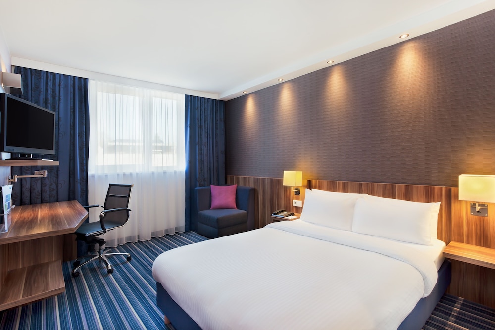 holiday inn express augsburg by ihg