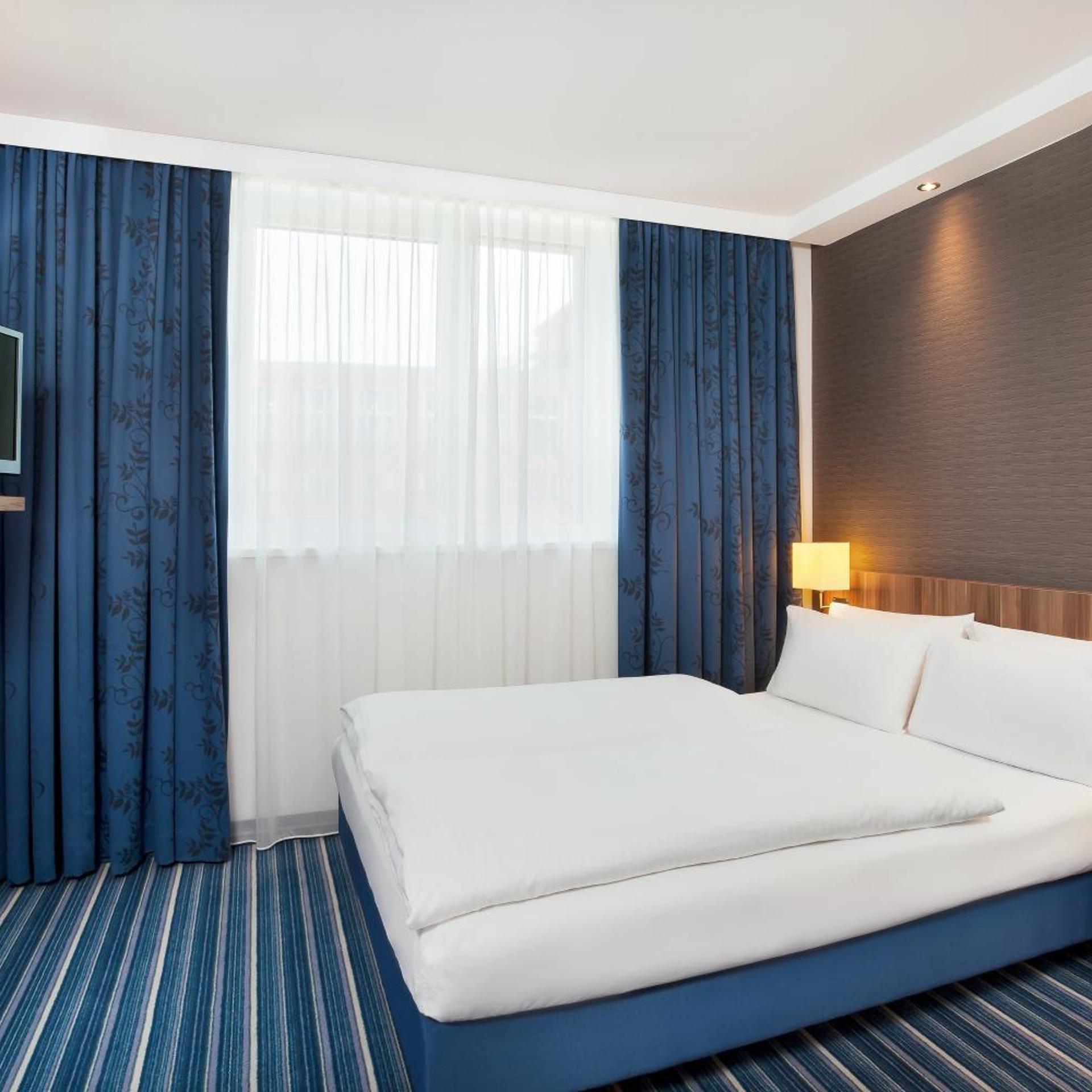 holiday inn express augsburg by ihg