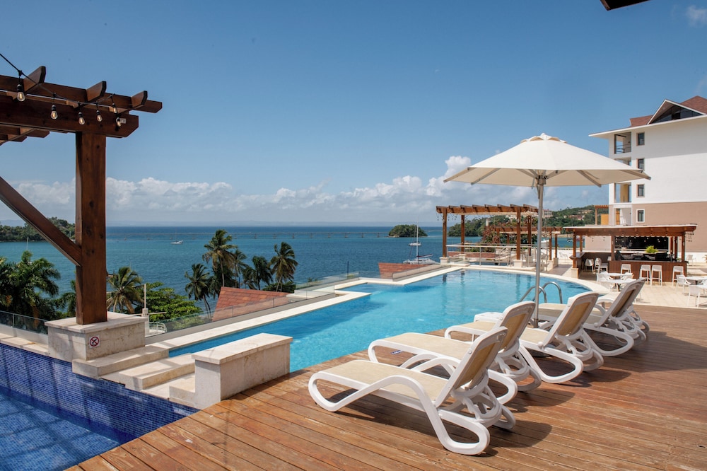 hacienda samana bay hotel and residences
