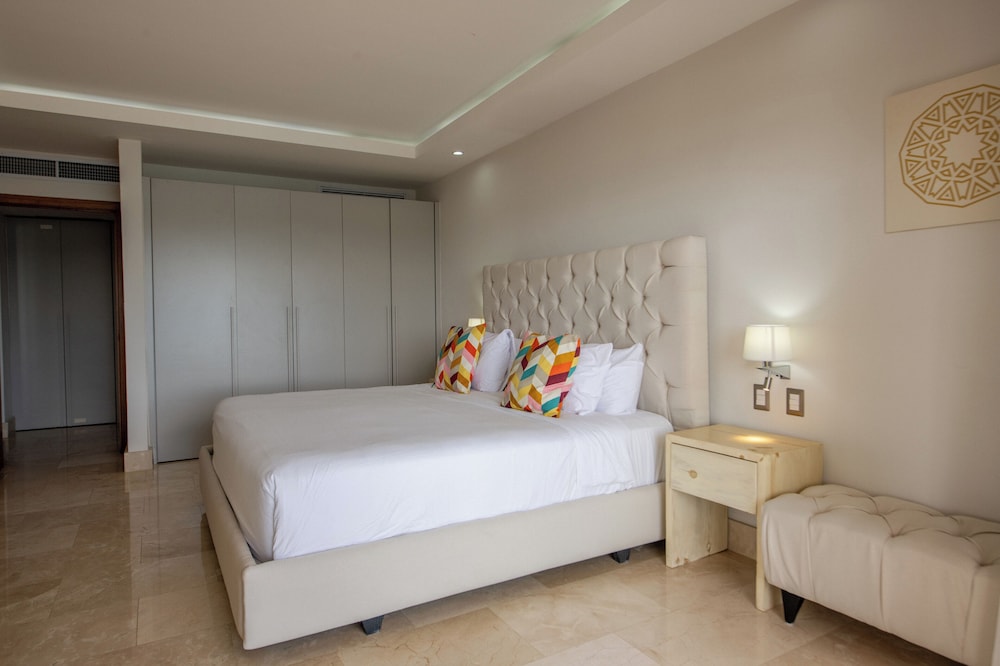 hacienda samana bay hotel and residences