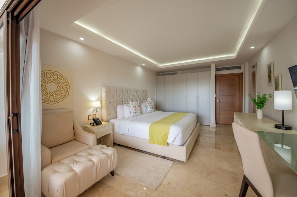 hacienda samana bay hotel and residences