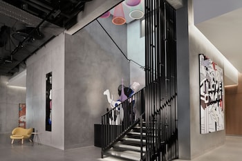aloft muscat