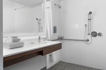 residence inn new york queens