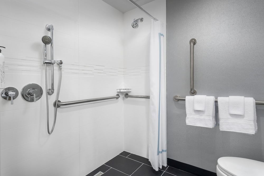 residence inn new york queens