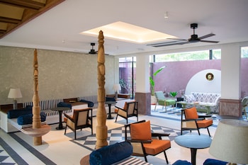 casa blanca lakecity