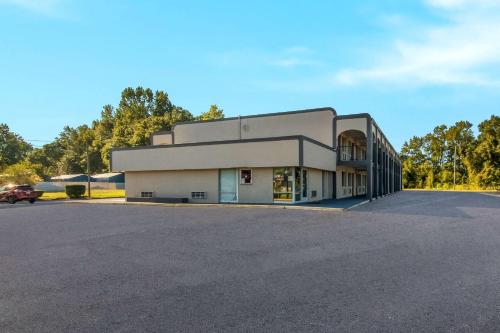 Econo Lodge Goldsboro Hwy 70,Wayne County>>Goldsboro,2 star
