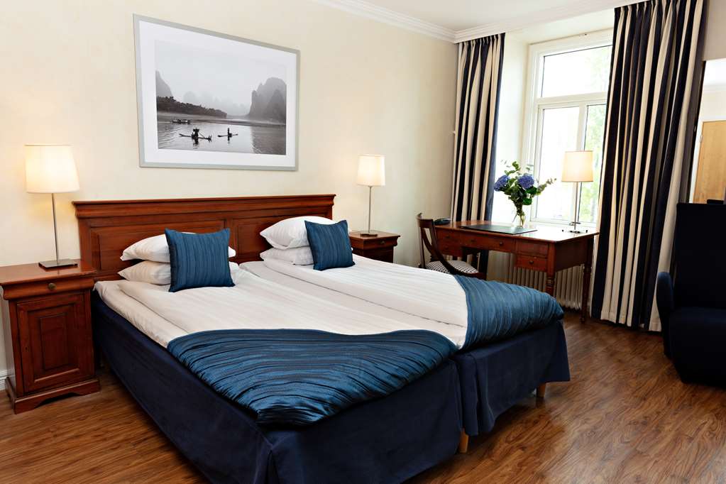 sure hotel by best western center