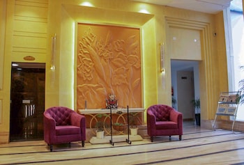 four leaf hotel budaun