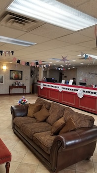 super 8 by wyndham grayson