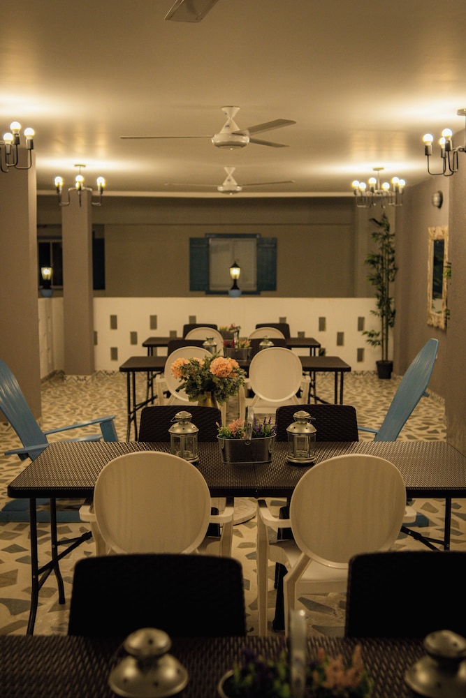 hotel adaz mediterraneo