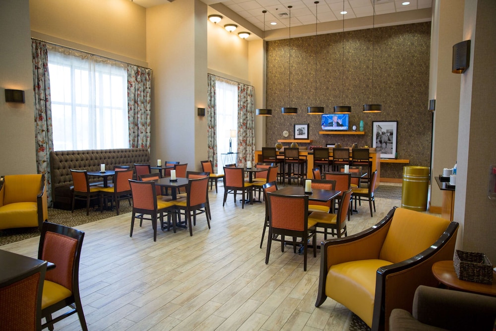 hampton inn and suites grenada