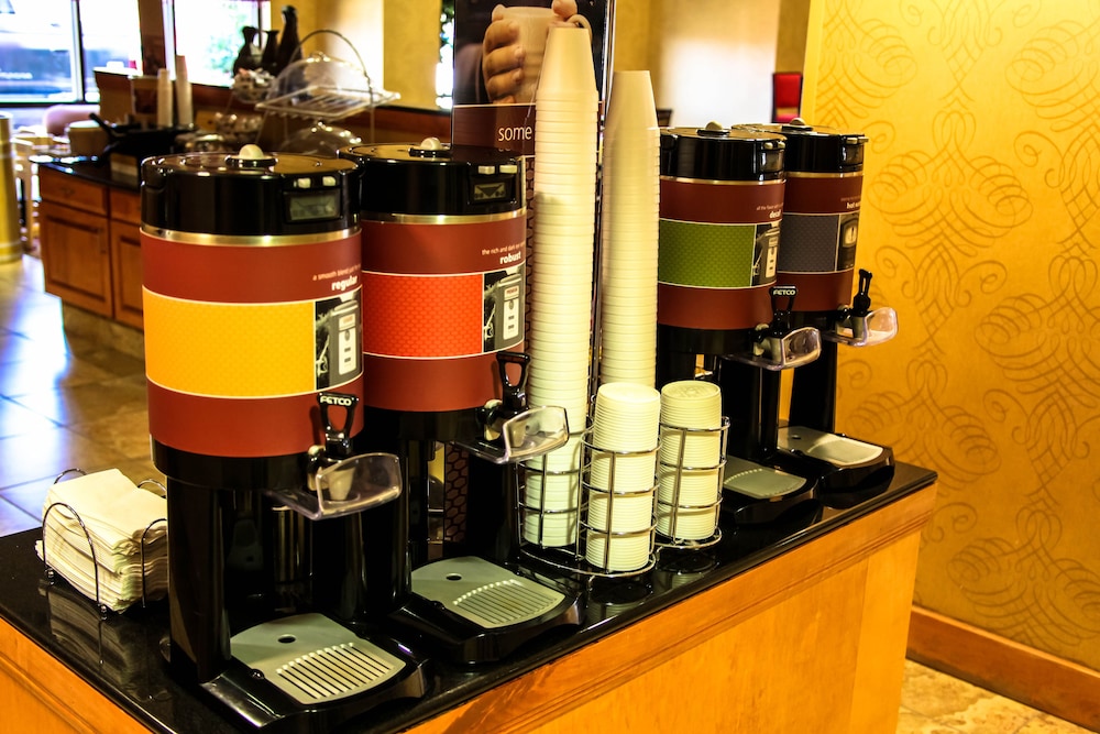 hampton inn and suites grenada