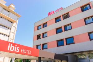 hotel ibis grenoble gare adults only