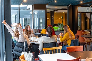 Privilodges Le Hub Grenoble,Grenoble>>Eybens,3 star