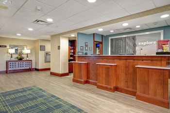 Hampton Inn & Suites By Hilton - Guelph,Kitchener>>Guelph,3 star