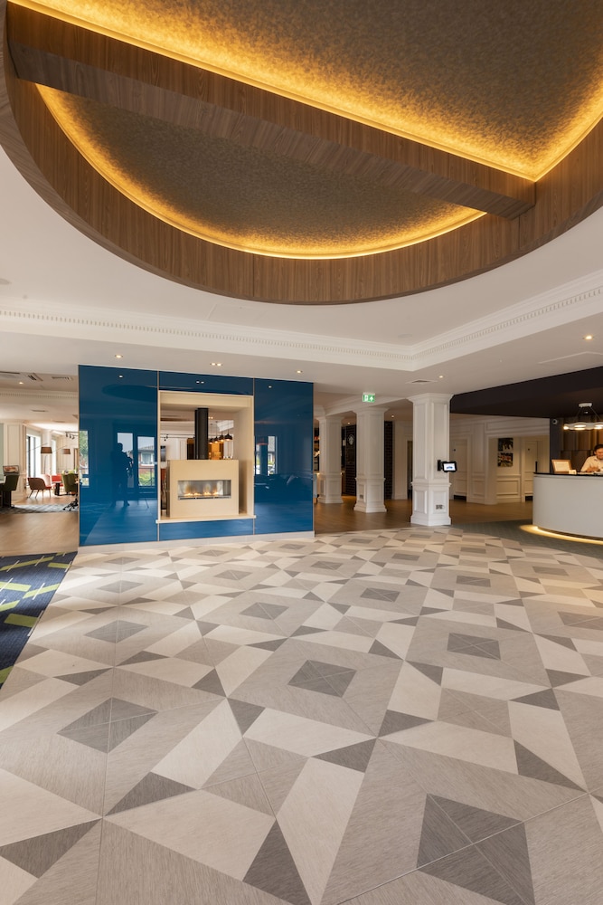 holiday inn guildford by ihg