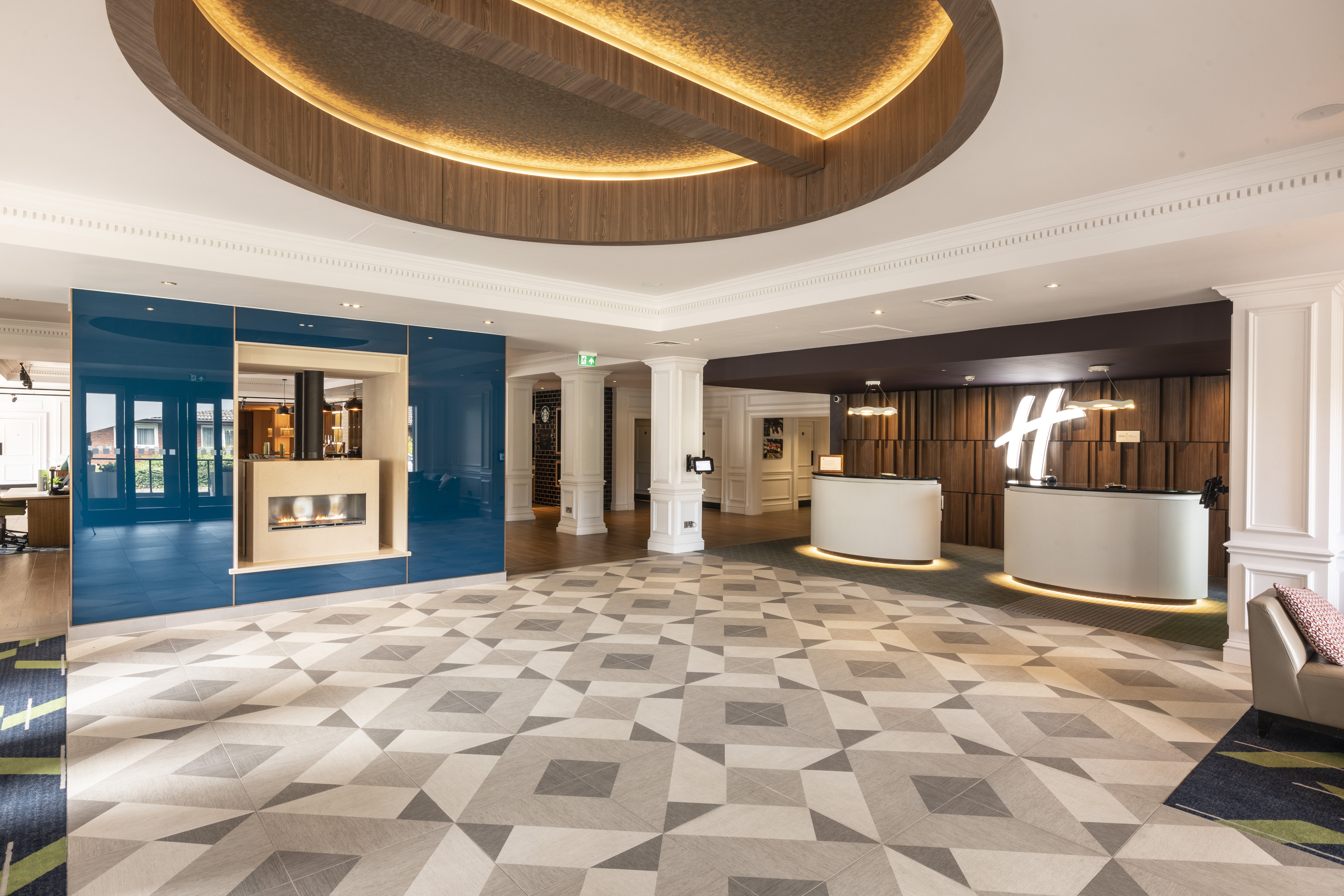 holiday inn guildford by ihg