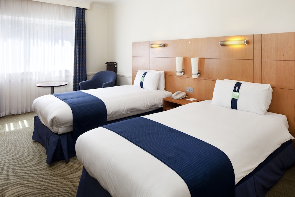 holiday inn guildford by ihg