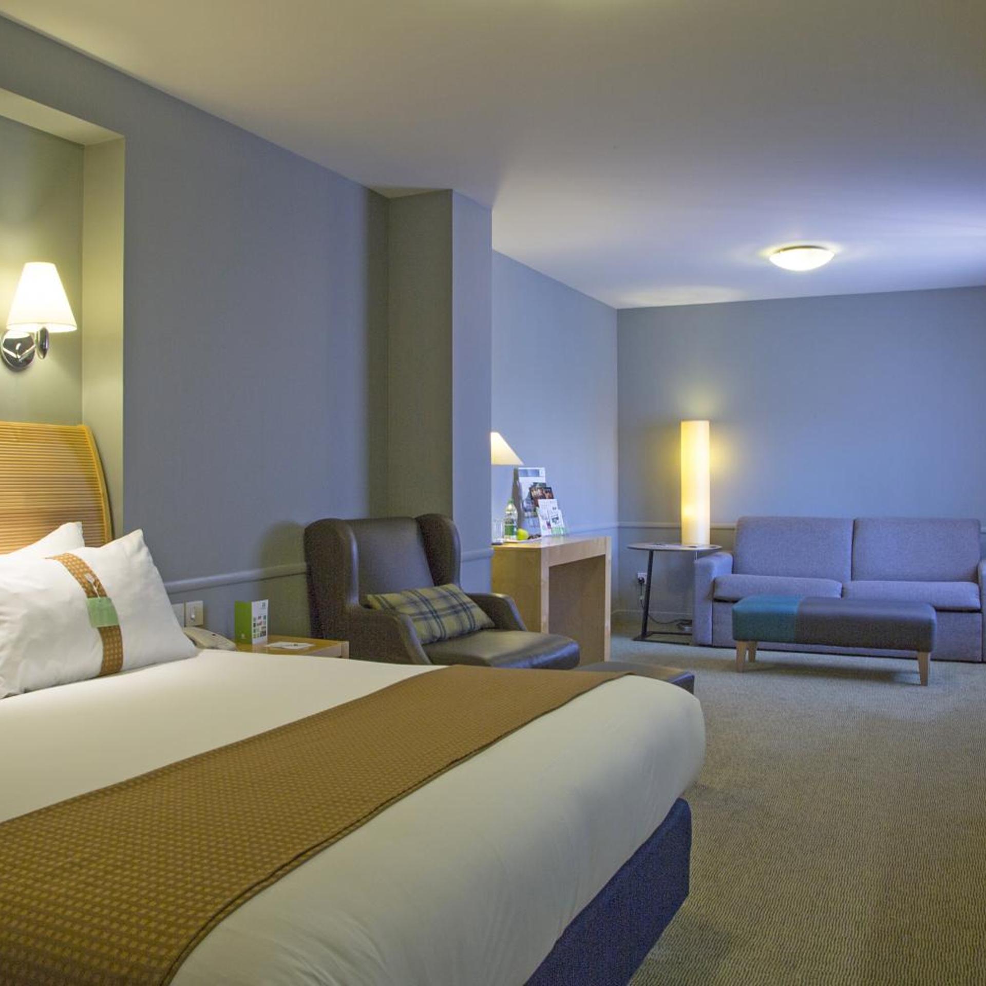 holiday inn guildford by ihg