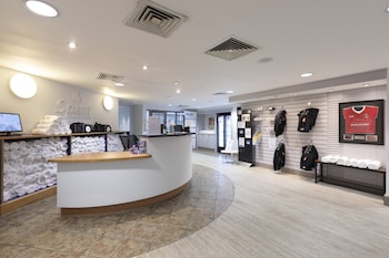 holiday inn guildford by ihg