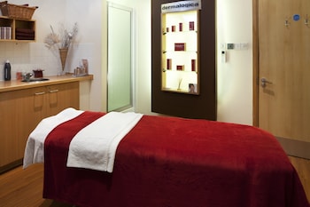 holiday inn guildford by ihg