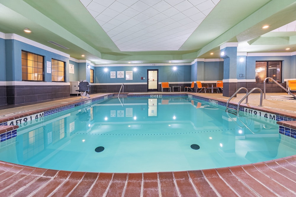 holiday inn express hotel and suites guymon by ihg