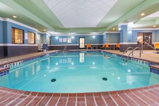 holiday inn express hotel and suites guymon by ihg