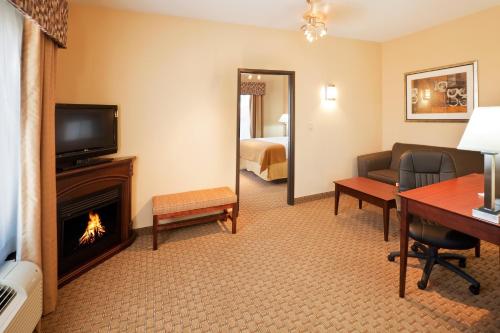 holiday inn express hotel and suites guymon by ihg