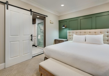 hyatt place newark main street