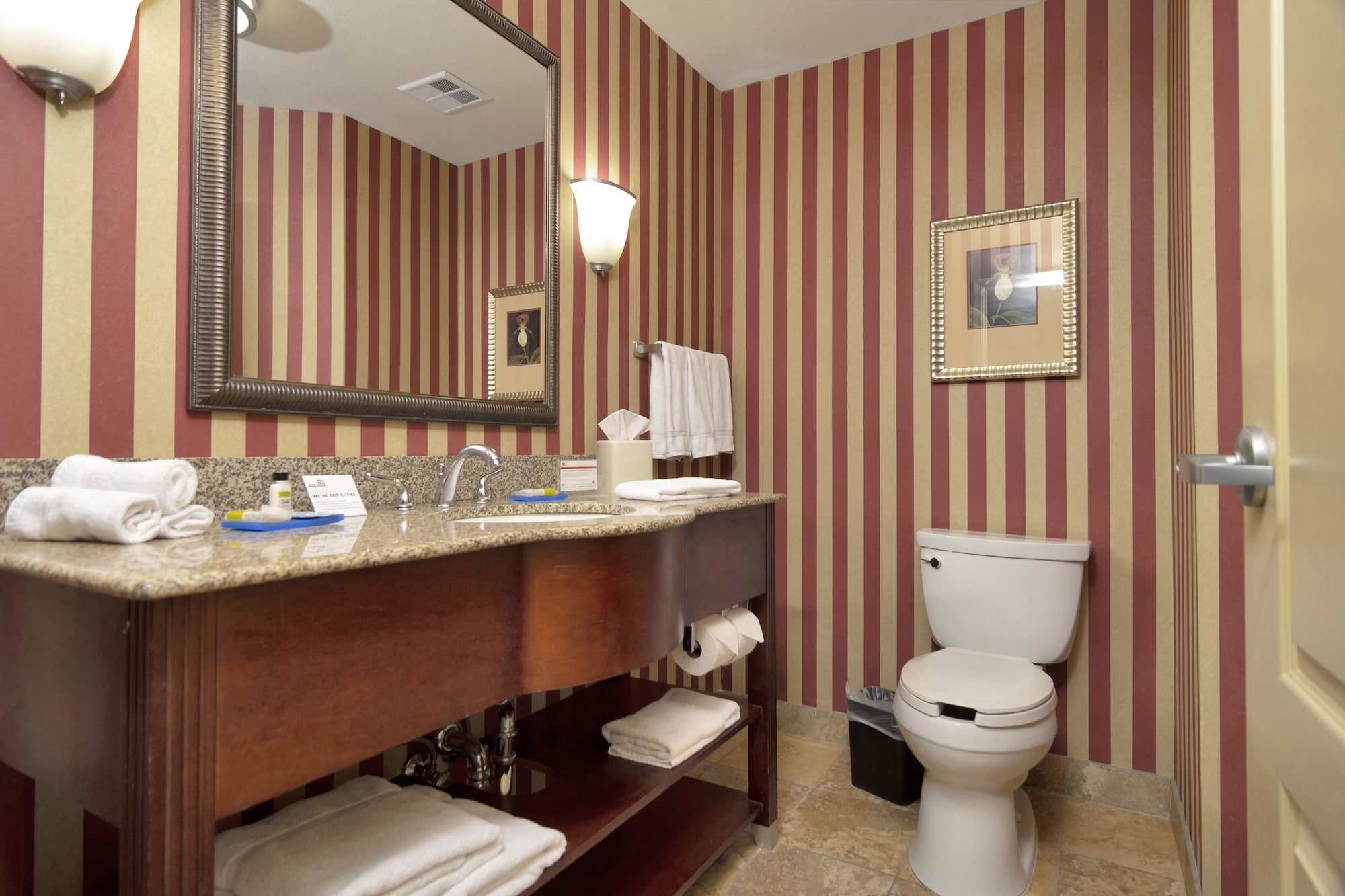 holiday inn express and suites dfw west hurst