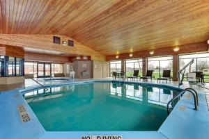 holiday inn express hotel and suites bad axe by ihg