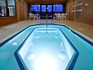 holiday inn express hotel and suites bad axe by ihg