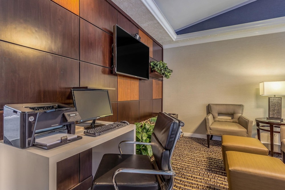 comfort inn independence