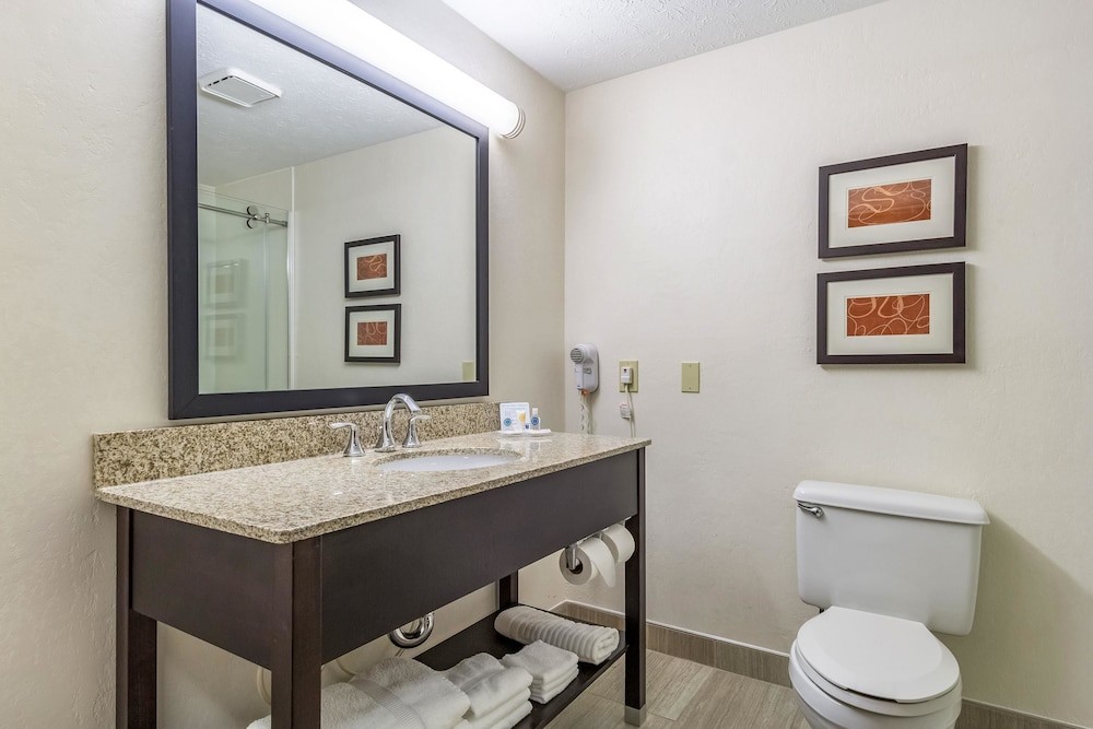 comfort inn independence