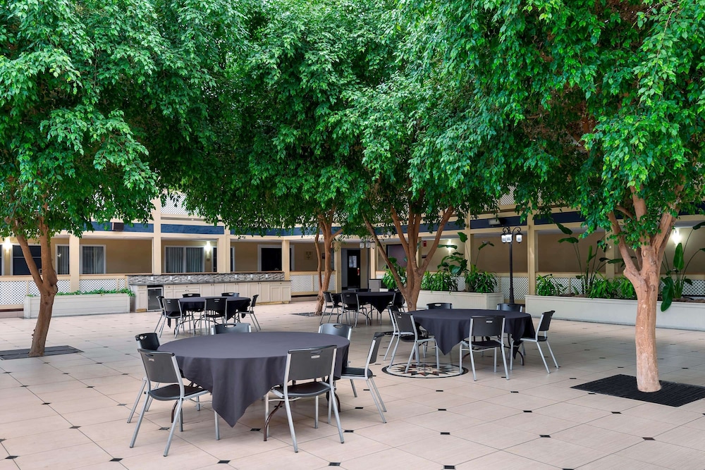 travelodge by wyndham indianapolis speedway