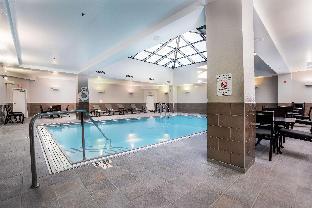 hilton indianapolis hotel and suites