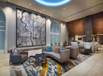 Hilton Indianapolis Hotel & Suites,Indianapolis>>Center Township,4 star