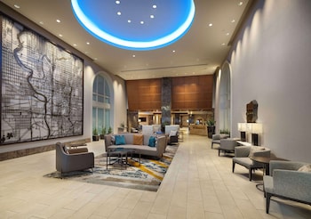 Hilton Indianapolis Hotel & Suites,Indianapolis>>Center Township,4 star