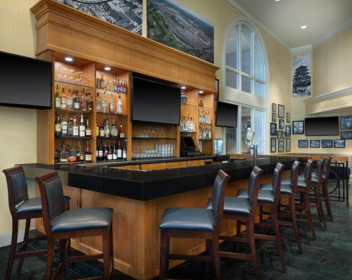 hilton indianapolis hotel and suites