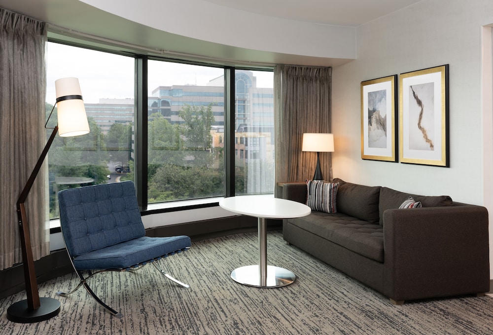 hilton fairfax