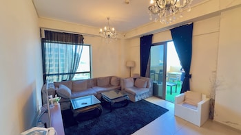 bollywood beach hostel