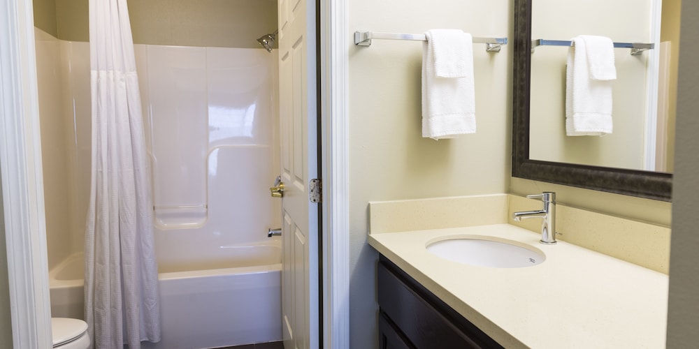 staybridge suites fargo by ihg