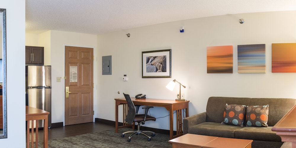 staybridge suites fargo by ihg
