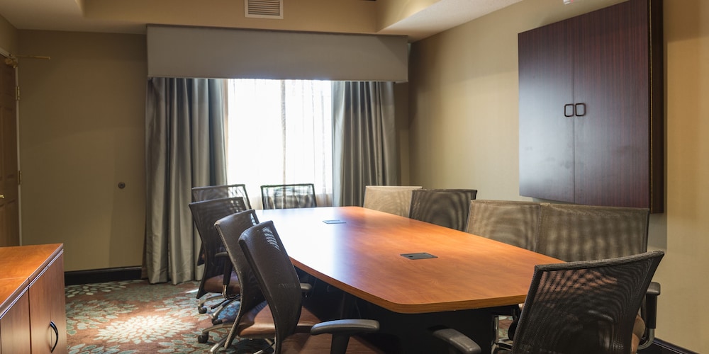 staybridge suites fargo by ihg